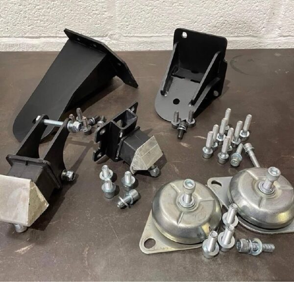 Defender M57 Engine Mount Kit Defender M57 Engine Mount Kit